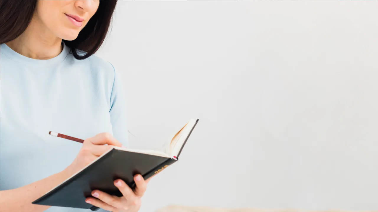 Pause tra le sedute psicologiche: annotare note cliniche dopo l'incontro